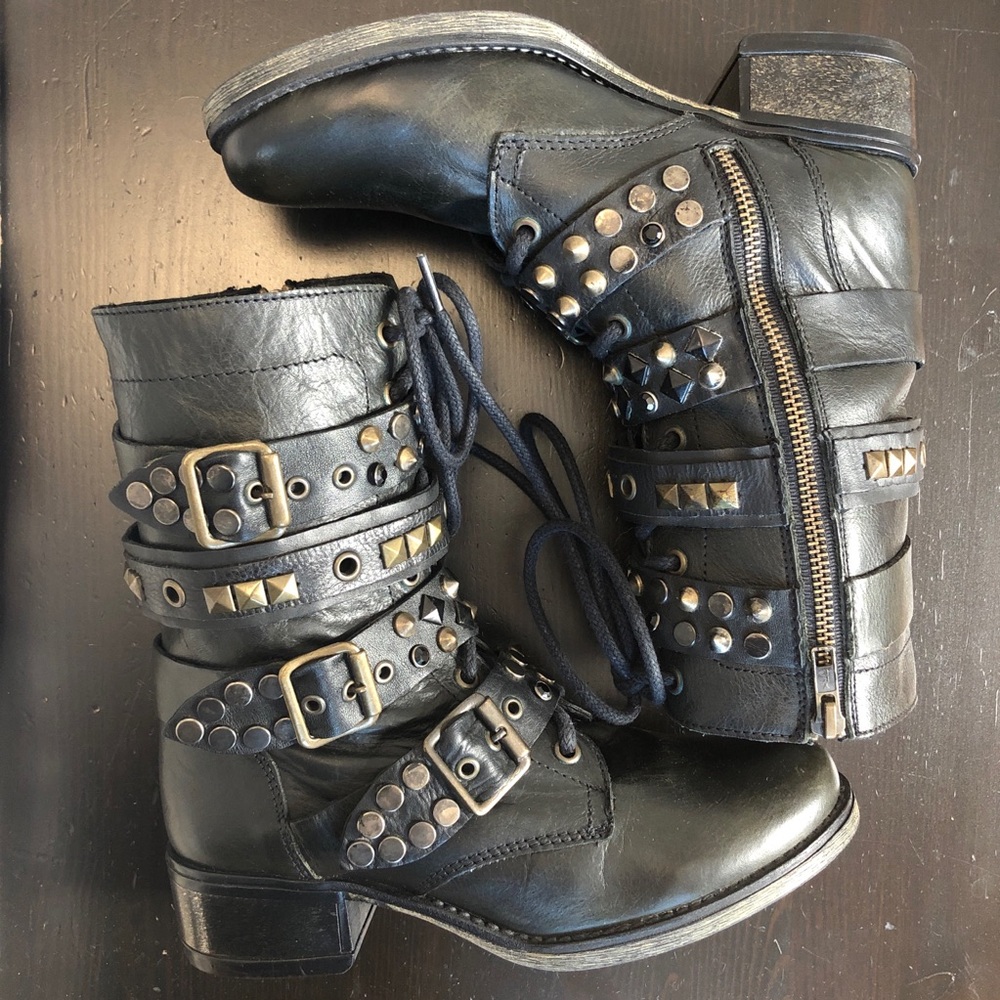 Steve Madden Lilian Black Moto Leather Studded Boots sz 6.5